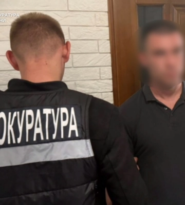 Наркокрамниця у месенджері - на Буковині судитимуть організатора злочинного бізнесу