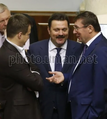 Юрій Луценко і "герой росії" Деркач: хроніка однієї політичної дружби