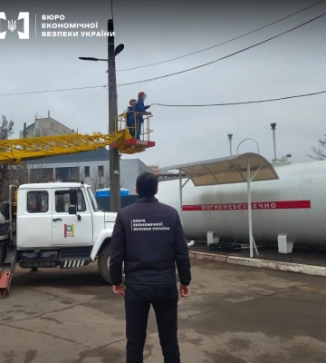 Фальсифікований бензин: в Одесі ліквідували нелегальну мережу АЗС, - ФОТО, ВІДЕО