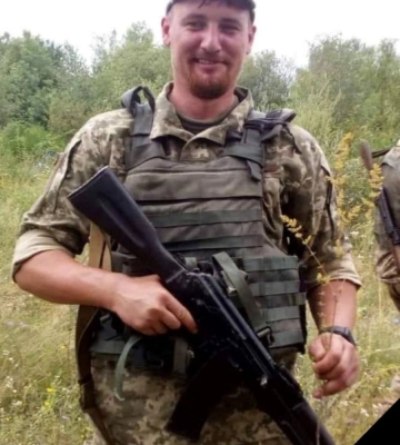 На фронті загинув 35-річний воїн із Ужгородщини Євген Гнатюк
