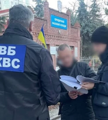 Колишнього інспектора Одеського СІЗО підозрюють у постачанні наркотиків до слідчого ізолятора