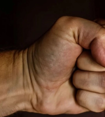Поліція: В Одесі військовослужбовці ТЦК побили дільничного, який доставив порушника