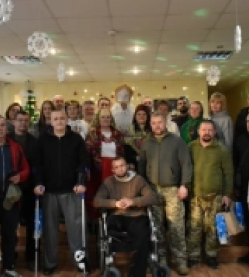 На Волині для військових і ветеранів з пораненнями організували реабілітаційну екскурсію Луцьком