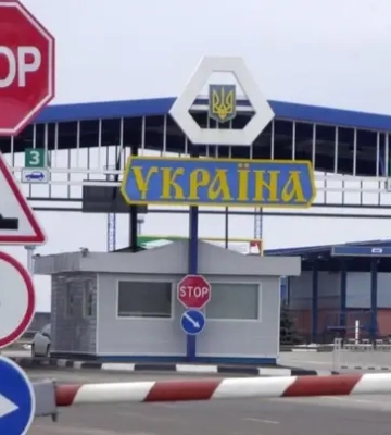 Обмеження на кордоні з Молдовою: через авіаційний удар по Одещині призупинено рух до пунктів пропуску