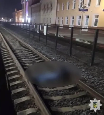 У Вінниці під колесами потяга загинула 18-річна студентка