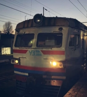 У Вінниці під колесами потяга загинула 18-річна студентка
