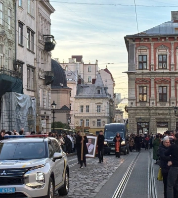 У Львові попрощалися зі Степаном Гігою – ФОТО