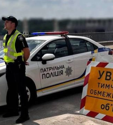 На Одещині обмежили рух авто через селище Маяки після атаки РФ