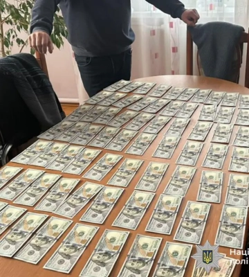 А ось і курорти та хрестини за кошти робітників (ВІДЕО)