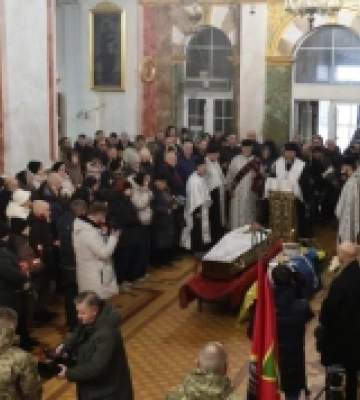 У Луцьку попрощалися з полеглим захисником Михайлом Чернюком