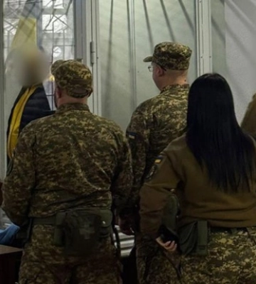 В Киеве осудили мужчину за развращение дочери и изнасилование падчерицы