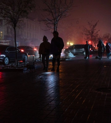 В Киеве и области обновили графики отключения света на сегодня