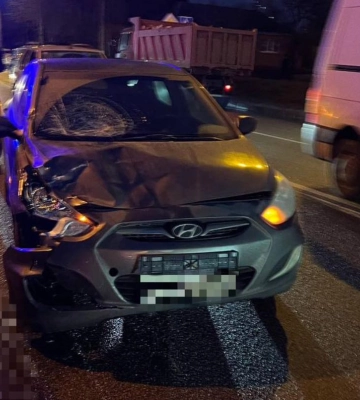 У Харкові суддя збила на "зебрі" двох дівчат: діти в реанімації