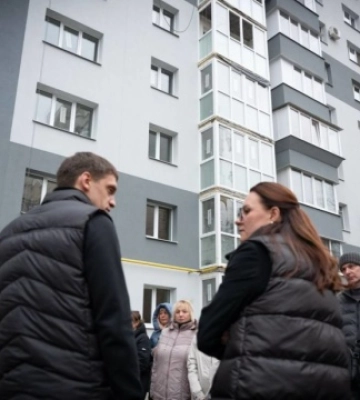 Кабмин выделил 99,3 млн грн на восстановление еще трех домов в Запорожье