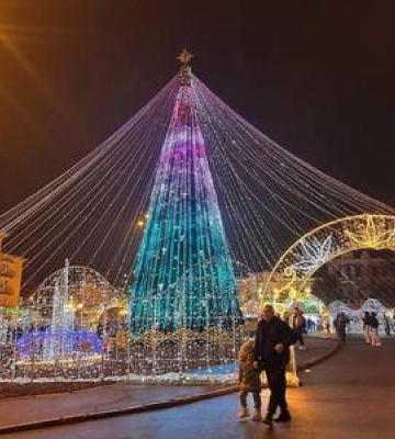 У святкові дні ялинку в Полтаві заживлюватимуть від генератора