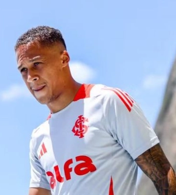 Динамо пострадало от правила FIFA. Южноамериканский нападающий киевского клуба будет играть на родине