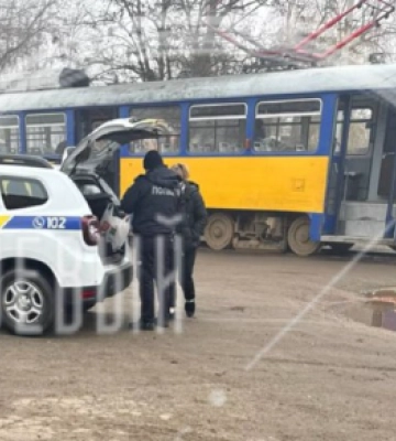 Пасажир помер у трамваї Дніпра: що каже поліція