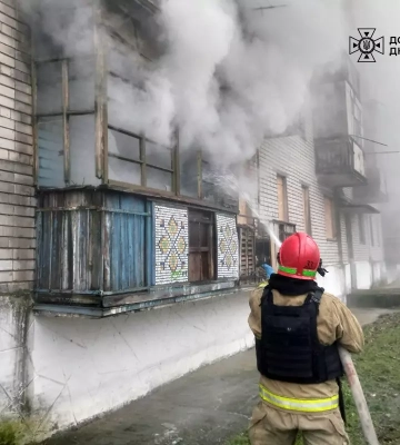 На Дінпропетровщині під час пожежі у квартирі загинули чоловік та жінка