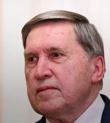 Помічник Путіна зробив заяву щодо тристоронніх переговірів зі США та Україною
