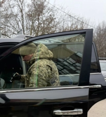 На Одещині відновили рух трасою, обмежений через удари РФ по мосту в Маяках – поліція
