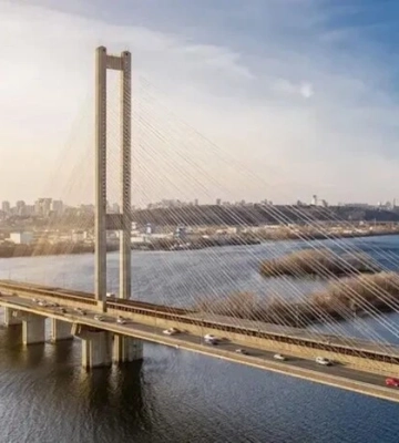 Рух Південним мостом через Дніпро частково обмежено 22 грудня: деталі