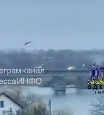 Про мости на Одещині, паніку та “здачу”: що відбувається насправді