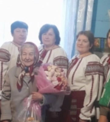 У селі на Волині довгожительку привітали з 95-річчям