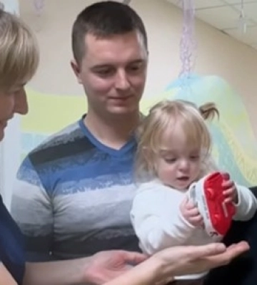 Важила лише 780 грамів: як волинські лікарі виходили «поспішайку» (відео)
