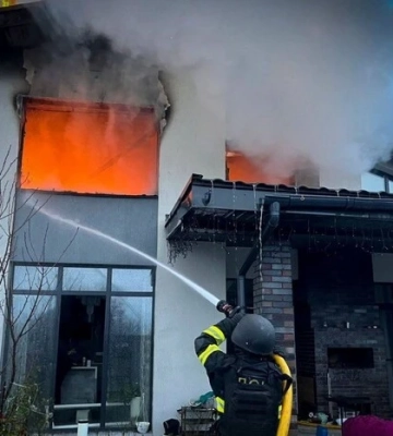 Унаслідок атаки на Київщину загинула людина, є руйнування та поранені