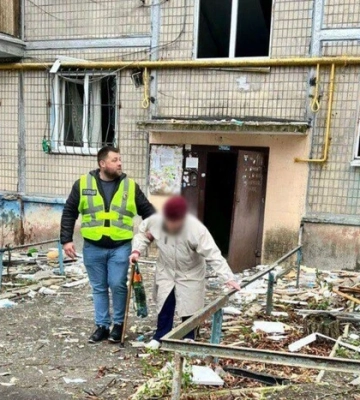 У Києві четверо постраждалих через атаку дрона: одна жінка у тяжкому стані 