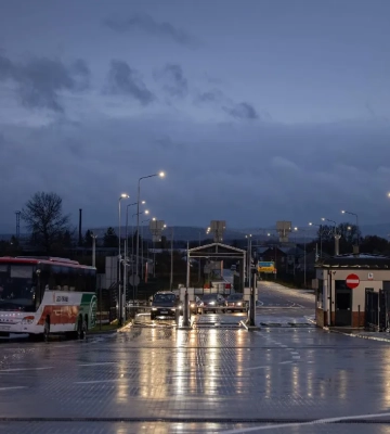 На Львівщині за добу кордон перетнули понад 75 тисяч людей