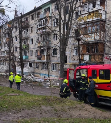 У Києві відкрили штаб допомоги мешканцям - консультації та підтримка на місці