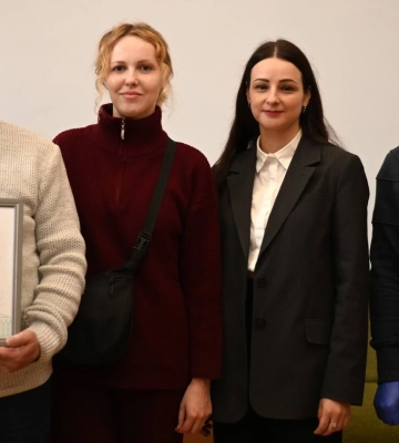 Музею історії України передали унікальний меч часів Київської Русі, який випадково знайшли під Радомишлем