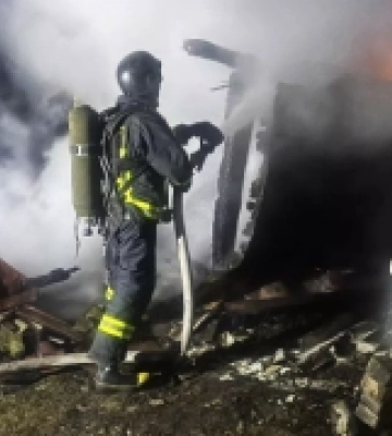 У приватному дворі на Кіровоградщині сталася пожежа