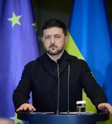 Зеленський про мирні переговори: Ми розраховуємо на пʼять документів