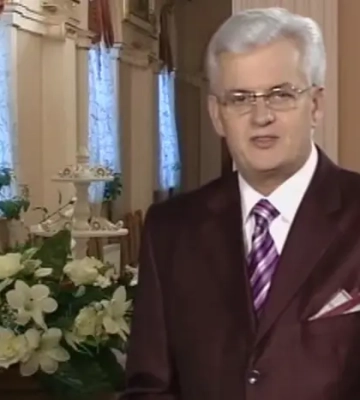 Помер багаторічний ведучий львівської телепрограми «Концерт вітань» Петро Остапишин