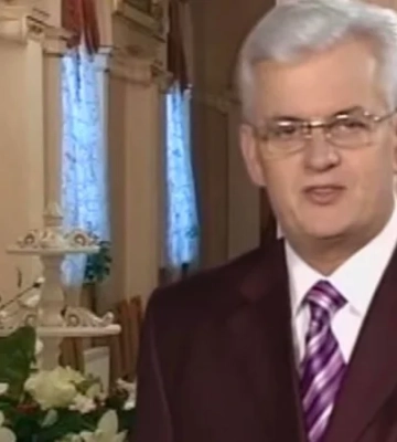 Помер багаторічний ведучий львівської телепрограми «Концерт вітань» Петро Остапишин