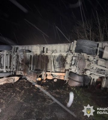 ДТП на Кіровоградщині: обидва водії потрапили до лікарні (ФОТО)