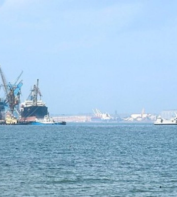 АМПУ повідомила про витік олії в порту "Південний" на Одещині внаслідок російських атак