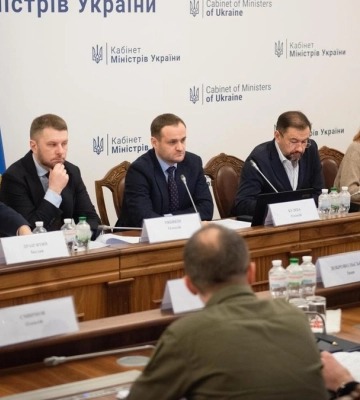 Минразвития объявило об обязательной эвакуации детей из 19 населенных пунктов Донецкой области