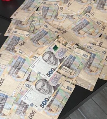 У Дніпрі посадовці та бізнесмени нажили 14,2 млн грн на програмі енергоефективності у бюджетних установах, зокрема школах