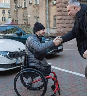Мэр Киева анонсировал увеличение ветеранам компенсации за приобретение автомобилей до 605 тыс. грн