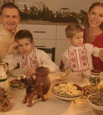Родина найпопулярніших українських телеведучих показала свій Святвечір 
