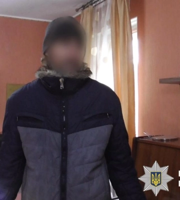 На Київщині затримано чоловіка, який безжально побив стареньку родичку, - поліція