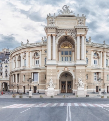 У центрі Одеси обмежать рух транспорту через різдвяне колядування