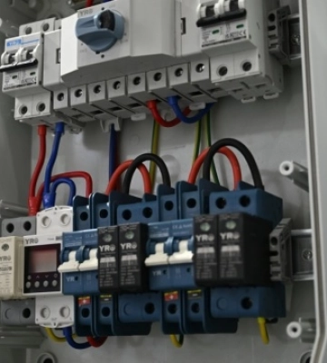 Через російські атаки є знеструмлення у чотирьох областях - Укренерго