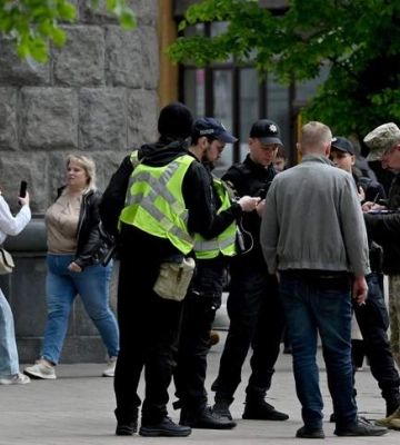 Лом против военного: граждане атаковали работников ТЦК в Ровенской области