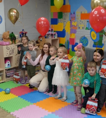 Вперше в Україні: у Полтаві відкрили групу за типом центру розвитку дитини в офісі мережі “Аврора” 