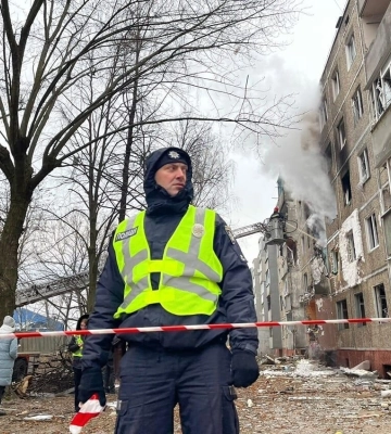 Удар по дому в Чернигове: количество раненых возросло до десяти человек, среди них есть дети