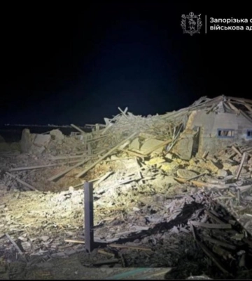 Россияне на Рождество атаковали Запорожье авиабомбами, есть пострадавшие, - ОВА